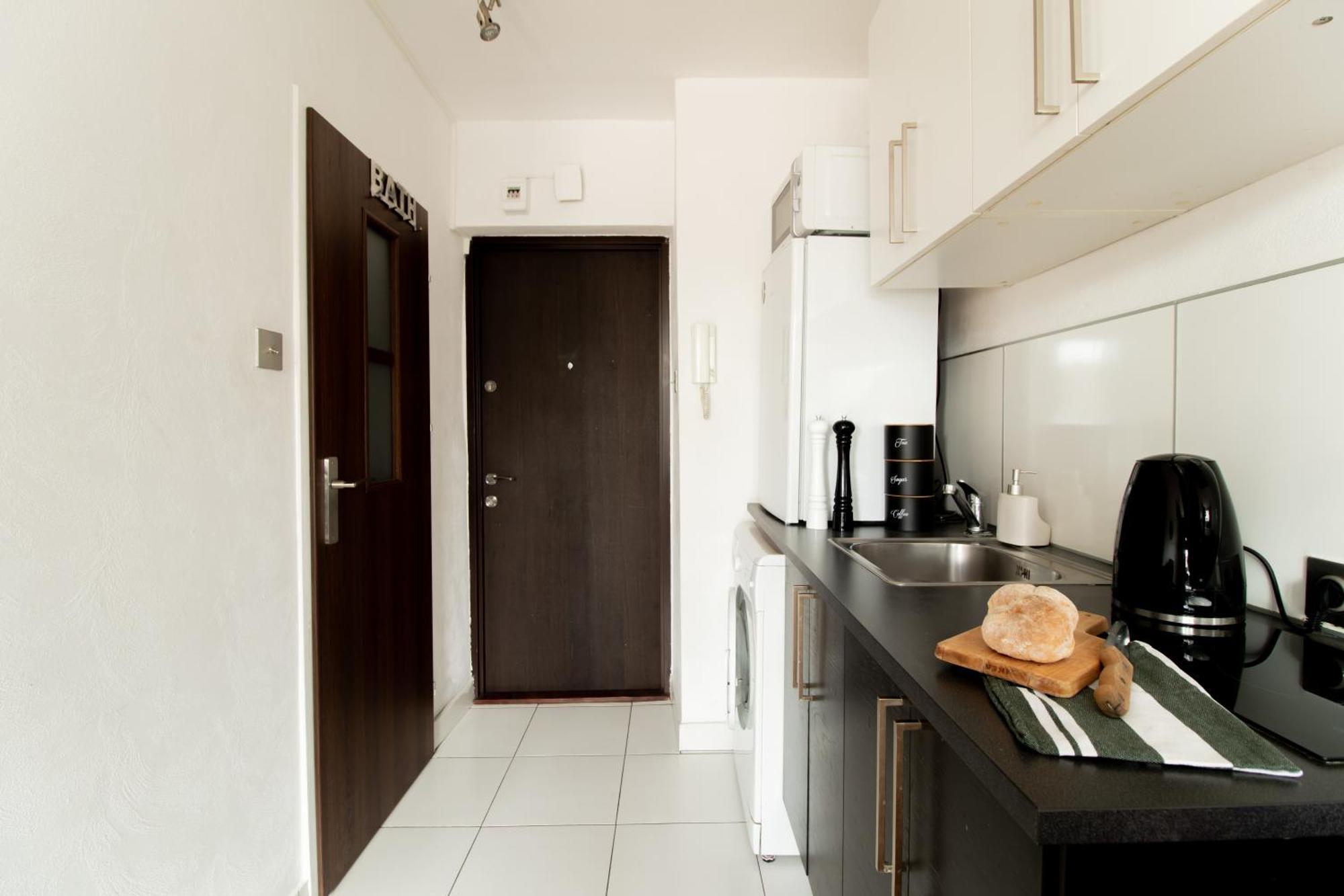 Piotrapartments - Bruna Green City Apartment Varsovia Exterior foto